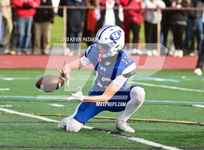 Thumbnail 1 in Conard @ Hall photogallery.