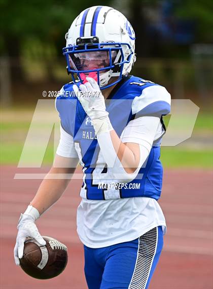 Thumbnail 2 in Conard @ Hall photogallery.