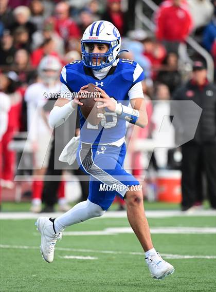 Thumbnail 2 in Conard @ Hall photogallery.