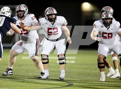 Thumbnail 2 in Marcus vs Keller photogallery.