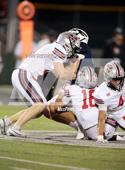 Thumbnail 3 in Marcus vs Keller photogallery.