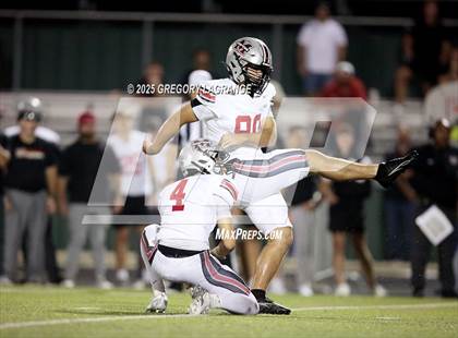 Thumbnail 1 in Marcus vs Keller photogallery.