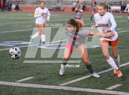 Thumbnail 2 in Lee vs Madison photogallery.