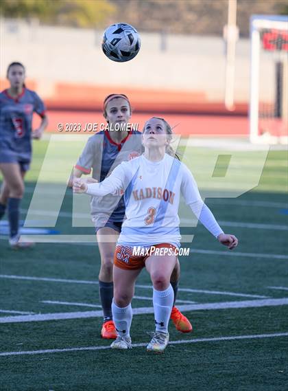 Thumbnail 3 in Lee vs Madison photogallery.