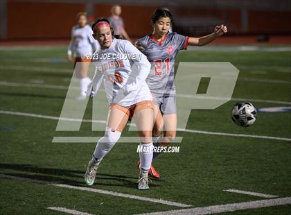Thumbnail 1 in Lee vs Madison photogallery.