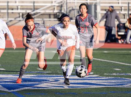Thumbnail 2 in Lee vs Madison photogallery.