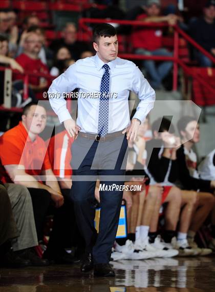 Thumbnail 3 in Herrin vs West Frankfort (West Frankfort Mid-Winter Classic) photogallery.