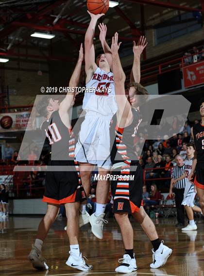 Thumbnail 3 in Herrin vs West Frankfort (West Frankfort Mid-Winter Classic) photogallery.