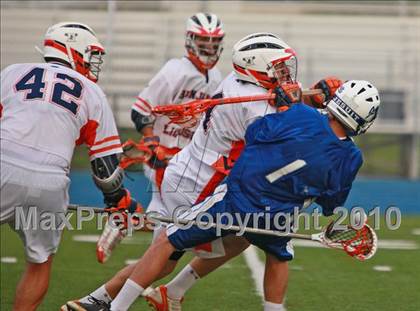 Thumbnail 1 in Jesuit vs. Benjamin photogallery.