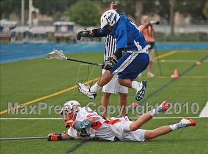 Thumbnail 3 in Jesuit vs. Benjamin photogallery.