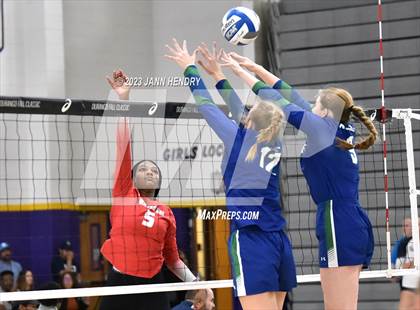 Thumbnail 2 in Mater Dei @ Xavier College Prep (Durango Fall Classic) photogallery.