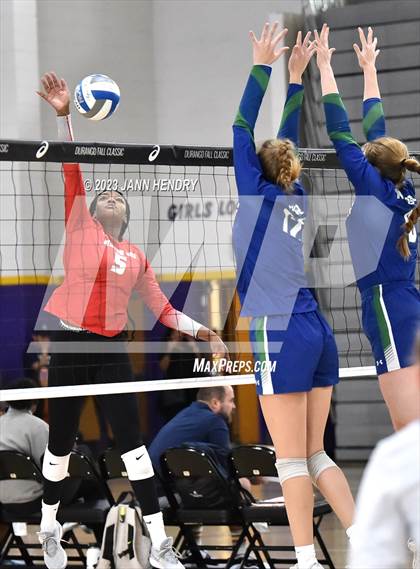 Thumbnail 1 in Mater Dei @ Xavier College Prep (Durango Fall Classic) photogallery.