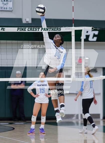 Thumbnail 1 in Coral Springs Charter vs St Andrew's (FHSAA 3A-13 Semifinal) photogallery.