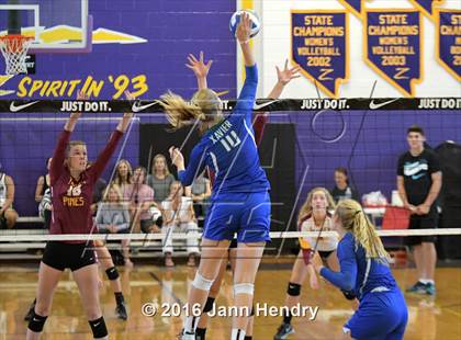 Thumbnail 2 in Xavier College Prep vs. Torrey Pines (Durango Fall Classic) photogallery.