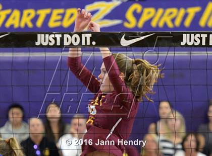 Thumbnail 2 in Xavier College Prep vs. Torrey Pines (Durango Fall Classic) photogallery.