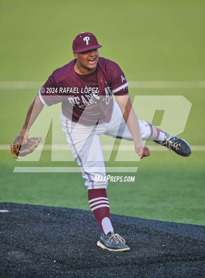 Thumbnail 3 in Memorial vs. Pearland (UIL Baseball 6A Region 3 Regional Semifinal) photogallery.