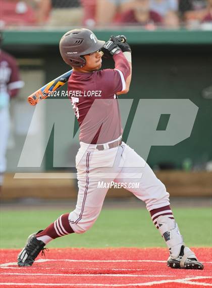 Thumbnail 1 in Memorial vs. Pearland (UIL Baseball 6A Region 3 Regional Semifinal) photogallery.