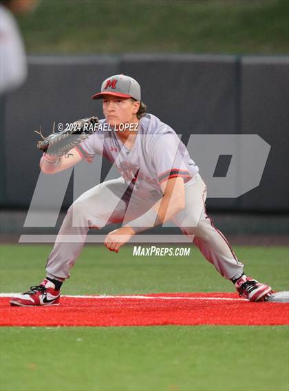 Thumbnail 2 in Memorial vs. Pearland (UIL Baseball 6A Region 3 Regional Semifinal) photogallery.
