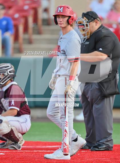 Thumbnail 1 in Memorial vs. Pearland (UIL Baseball 6A Region 3 Regional Semifinal) photogallery.