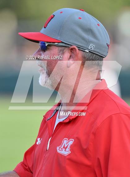 Thumbnail 2 in Memorial vs. Pearland (UIL Baseball 6A Region 3 Regional Semifinal) photogallery.