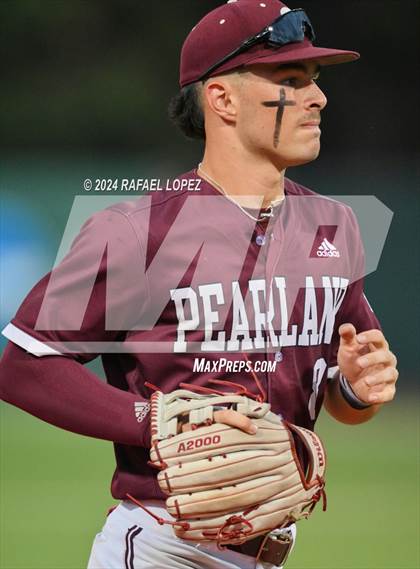 Thumbnail 3 in Memorial vs. Pearland (UIL Baseball 6A Region 3 Regional Semifinal) photogallery.
