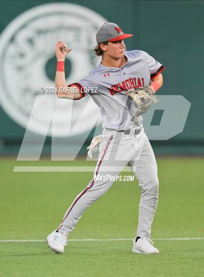 Thumbnail 1 in Memorial vs. Pearland (UIL Baseball 6A Region 3 Regional Semifinal) photogallery.