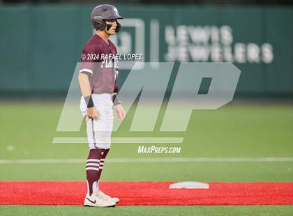 Thumbnail 3 in Memorial vs. Pearland (UIL Baseball 6A Region 3 Regional Semifinal) photogallery.