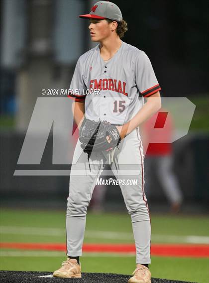Thumbnail 3 in Memorial vs. Pearland (UIL Baseball 6A Region 3 Regional Semifinal) photogallery.
