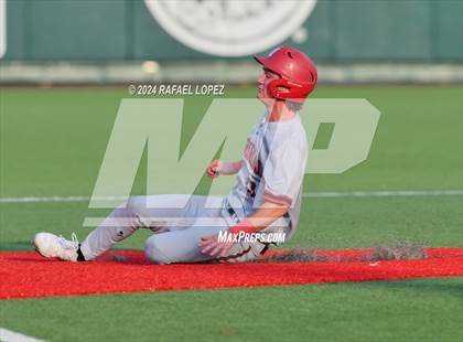 Thumbnail 1 in Memorial vs. Pearland (UIL Baseball 6A Region 3 Regional Semifinal) photogallery.