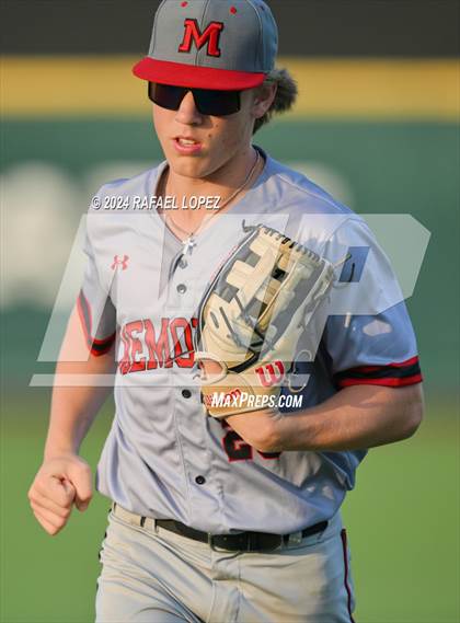 Thumbnail 3 in Memorial vs. Pearland (UIL Baseball 6A Region 3 Regional Semifinal) photogallery.