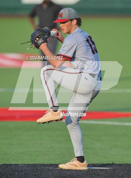 Thumbnail 2 in Memorial vs. Pearland (UIL Baseball 6A Region 3 Regional Semifinal) photogallery.
