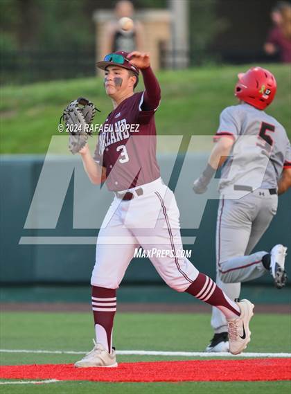 Thumbnail 2 in Memorial vs. Pearland (UIL Baseball 6A Region 3 Regional Semifinal) photogallery.