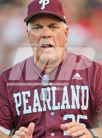 Thumbnail 1 in Memorial vs. Pearland (UIL Baseball 6A Region 3 Regional Semifinal) photogallery.