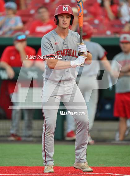 Thumbnail 1 in Memorial vs. Pearland (UIL Baseball 6A Region 3 Regional Semifinal) photogallery.