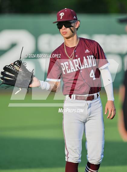 Thumbnail 2 in Memorial vs. Pearland (UIL Baseball 6A Region 3 Regional Semifinal) photogallery.