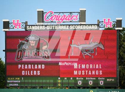 Thumbnail 3 in Memorial vs. Pearland (UIL Baseball 6A Region 3 Regional Semifinal) photogallery.