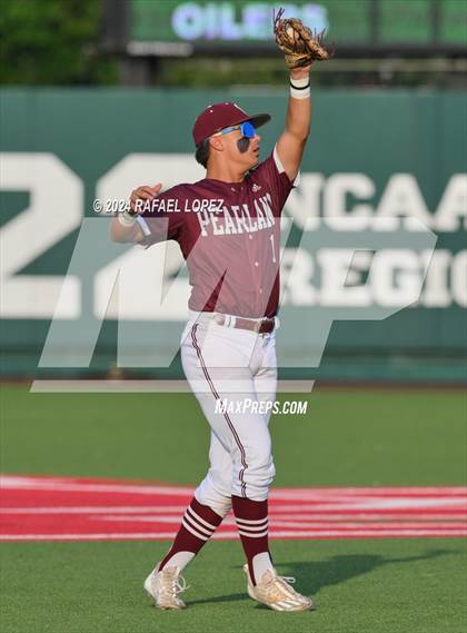 Thumbnail 1 in Memorial vs. Pearland (UIL Baseball 6A Region 3 Regional Semifinal) photogallery.
