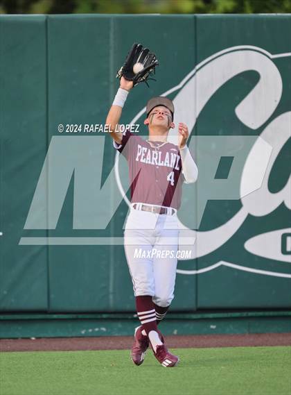 Thumbnail 3 in Memorial vs. Pearland (UIL Baseball 6A Region 3 Regional Semifinal) photogallery.