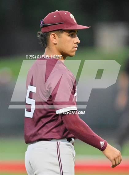 Thumbnail 2 in Memorial vs. Pearland (UIL Baseball 6A Region 3 Regional Semifinal) photogallery.