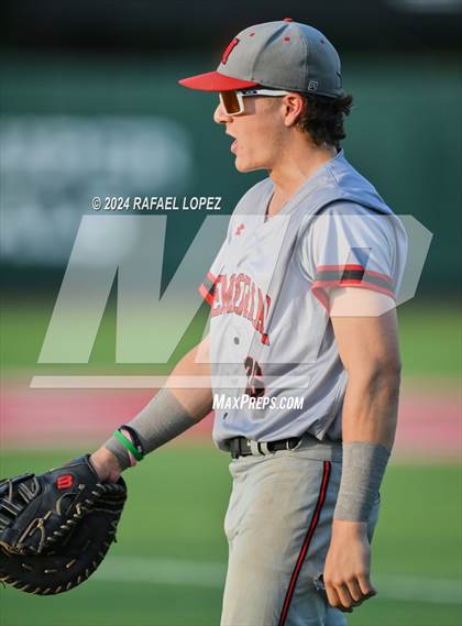 Thumbnail 3 in Memorial vs. Pearland (UIL Baseball 6A Region 3 Regional Semifinal) photogallery.
