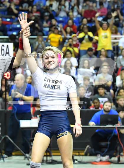 Thumbnail 2 in UIL Wrestling Championships (5A and 6A Finals) photogallery.