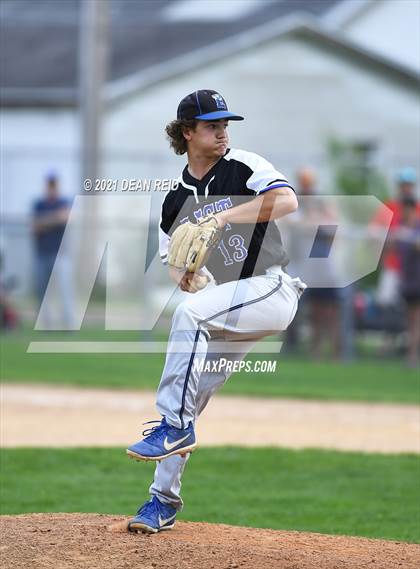 Thumbnail 2 in Lincoln-Way East @ Manteno photogallery.