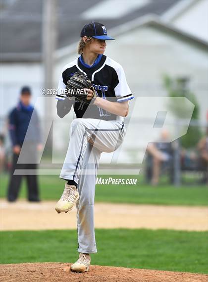 Thumbnail 3 in Lincoln-Way East @ Manteno photogallery.