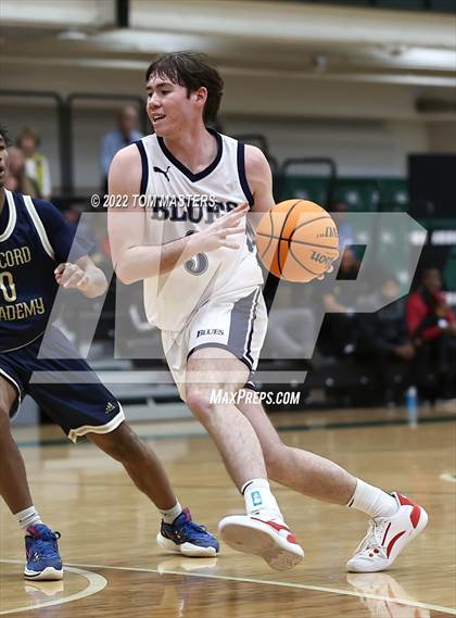 Thumbnail 3 in Asheville School (Independent) vs. Concord Academy photogallery.
