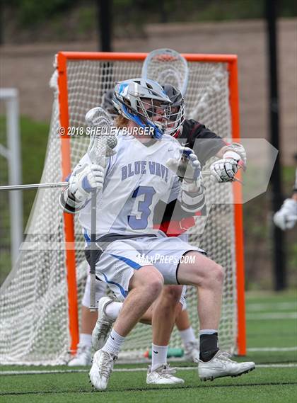 Thumbnail 2 in Darien vs. New Canaan (CIAC Class L Semifinal) photogallery.