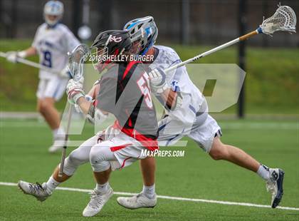 Thumbnail 2 in Darien vs. New Canaan (CIAC Class L Semifinal) photogallery.