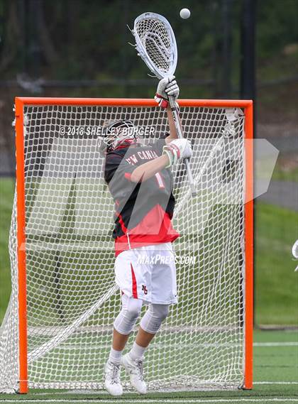 Thumbnail 2 in Darien vs. New Canaan (CIAC Class L Semifinal) photogallery.