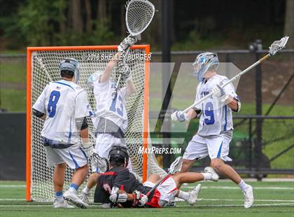 Thumbnail 1 in Darien vs. New Canaan (CIAC Class L Semifinal) photogallery.