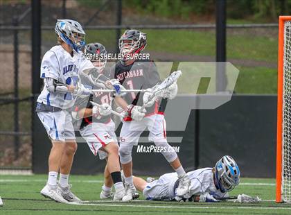 Thumbnail 2 in Darien vs. New Canaan (CIAC Class L Semifinal) photogallery.