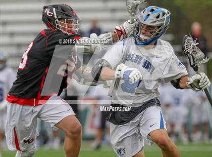 Thumbnail 2 in Darien vs. New Canaan (CIAC Class L Semifinal) photogallery.